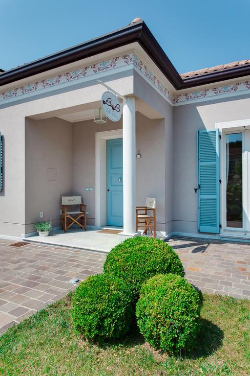 B&B Villa Celeste แชร์เวีย ภายนอก รูปภาพ