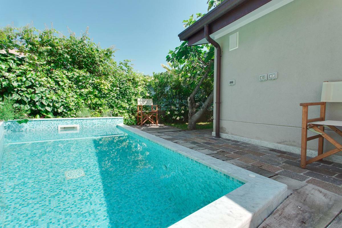 B&B Villa Celeste แชร์เวีย ภายนอก รูปภาพ